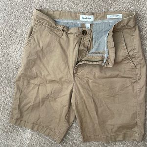 Khaki colored shorts